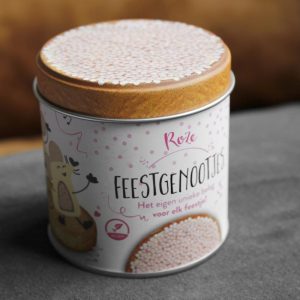 Roze Feestgenootjes geboorteblik (gevuld met roze strooisel) – afbeelding 4