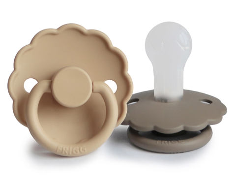 Frigg Fopspeen Daisy Croissant/Portobello 0-6 Maanden | 2 stuks – Stadsgenootjes